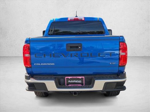 Used 2021 Chevrolet Colorado W/T w/ WT Convenience Package AWD/4WD image 6