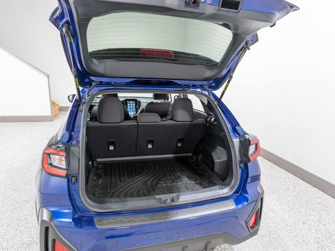 Used 2024 Subaru Crosstrek 2.0i Premium AWD/4WD image 27