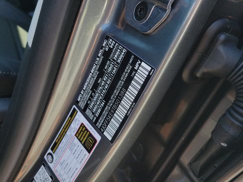 Used 2026 Mercedes-Benz GLS 450 GLS 450 image 32