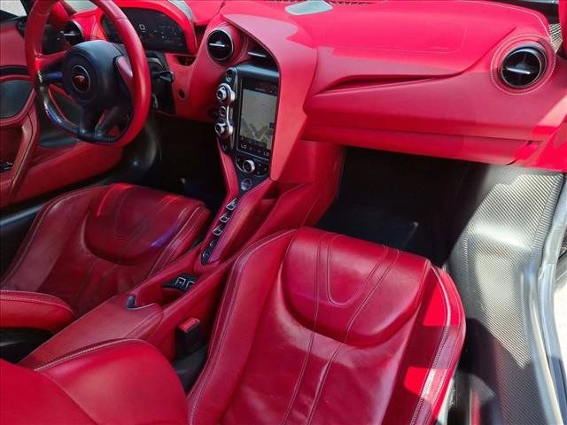 Used 2020 McLaren 720S Performance RWD image 18