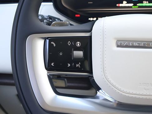 New 2026 Land Rover Range Rover SE image 20
