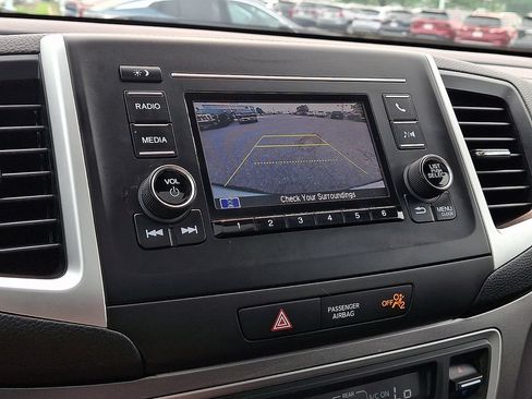 Used 2019 Honda Ridgeline RTL image 18