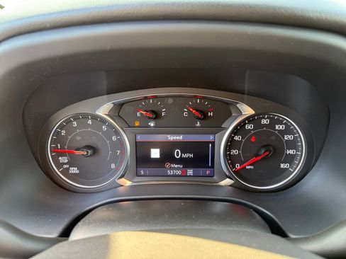 Used 2023 GMC Acadia SLT image 11