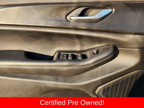 Used 2023 Jeep Grand Cherokee L Laredo AWD/4WD image 30