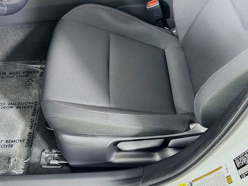 Certified 2025 Toyota Prius Plug-In Hybrid FWD image 18