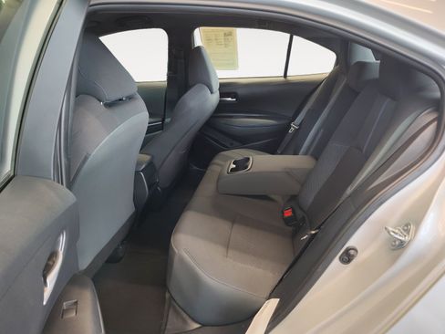 Used 2021 Toyota Corolla SE FWD image 24