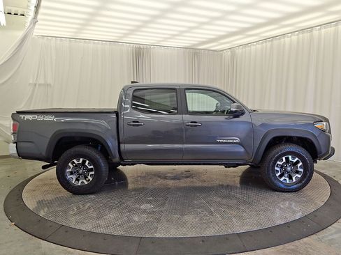 Used 2023 Toyota Tacoma TRD Off-Road AWD/4WD image 26