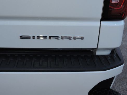 Used 2024 GMC Sierra 1500 Denali AWD/4WD image 26