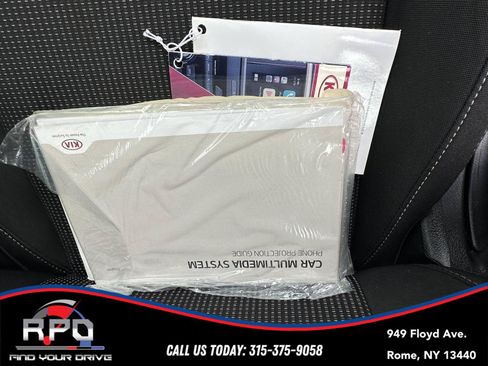 Used 2020 Kia Forte LXS FWD image 27