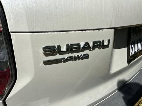 Used 2015 Subaru Forester 2.5i Premium AWD/4WD image 7
