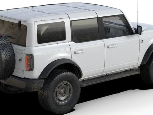 New 2025 Ford Bronco Outer Banks w/ Sasquatch Package image 28