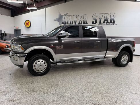 Used 2015 RAM 3500 Laramie AWD/4WD image 2