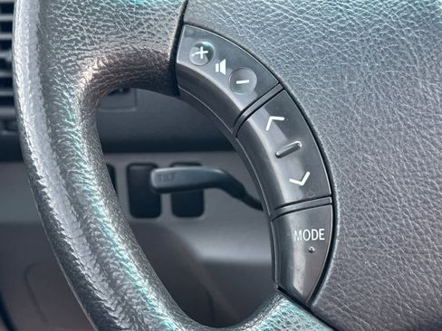 Used 2005 Toyota 4Runner SR5 image 24