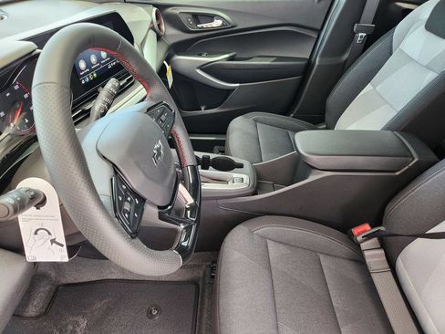 New 2026 Chevrolet Trax RS FWD image 9