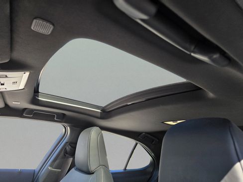 Used 2023 Lexus UX 250h FWD w/ Accessory Package (Z1) image 17