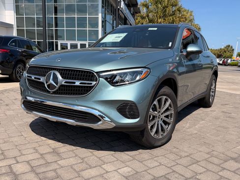 New 2026 Mercedes-Benz GLC 300 image 1