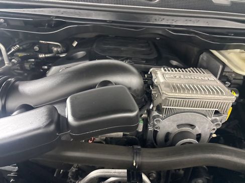 Used 2022 Jeep Wagoneer Series II w/ Premium Group I image 33