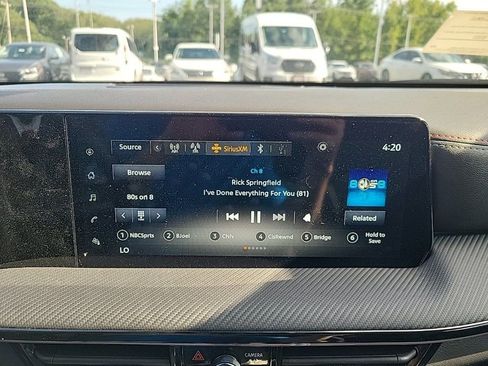 Used 2025 Nissan Kicks SR w/ SR Premium Package image 21