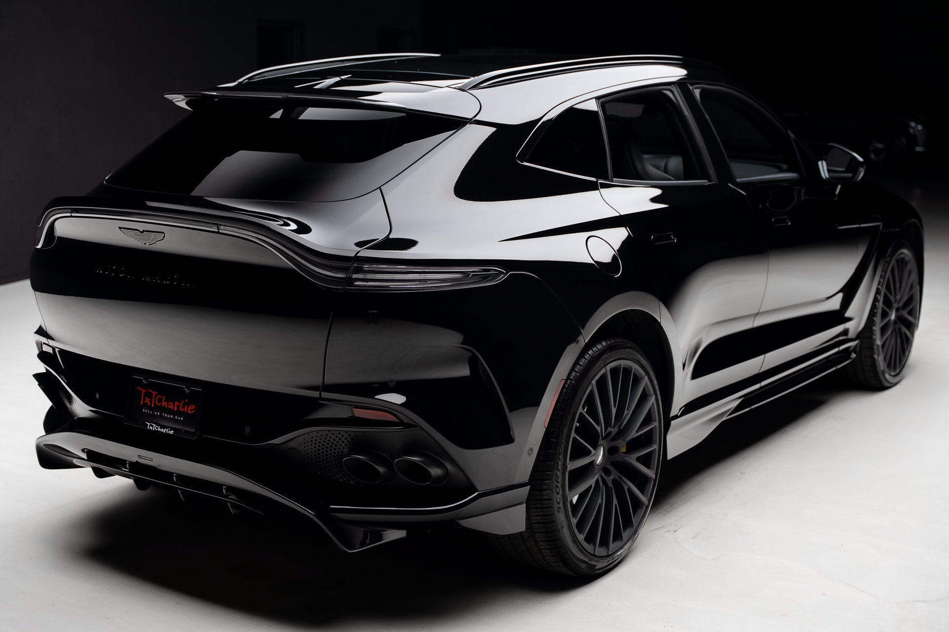 Used 2024 Aston Martin DBX 707 AWD/4WD image 33