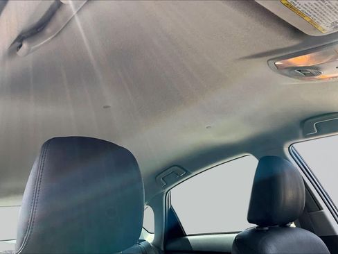 Used 2011 Toyota Prius Three FWD image 13