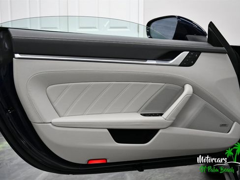 Used 2022 Porsche 911 Turbo S image 22