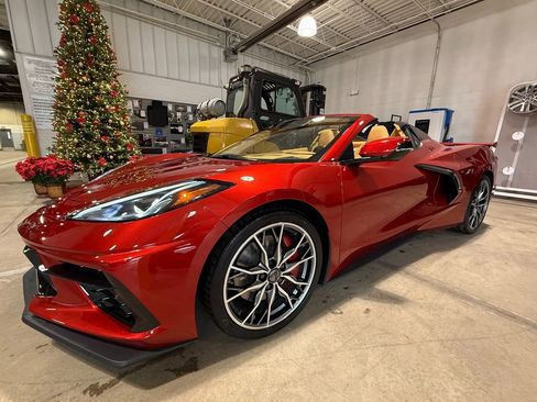 Used 2026 Chevrolet Corvette Stingray w/ Z51 Performance Package image 13