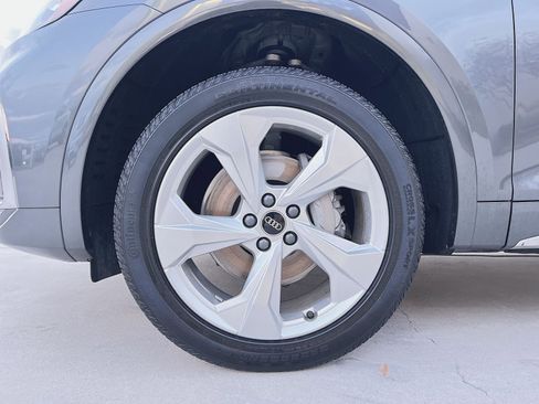 Used 2023 Audi Q5 2.0T Premium Plus image 12