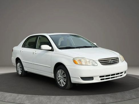 Used 2004 Toyota Corolla S FWD image 3