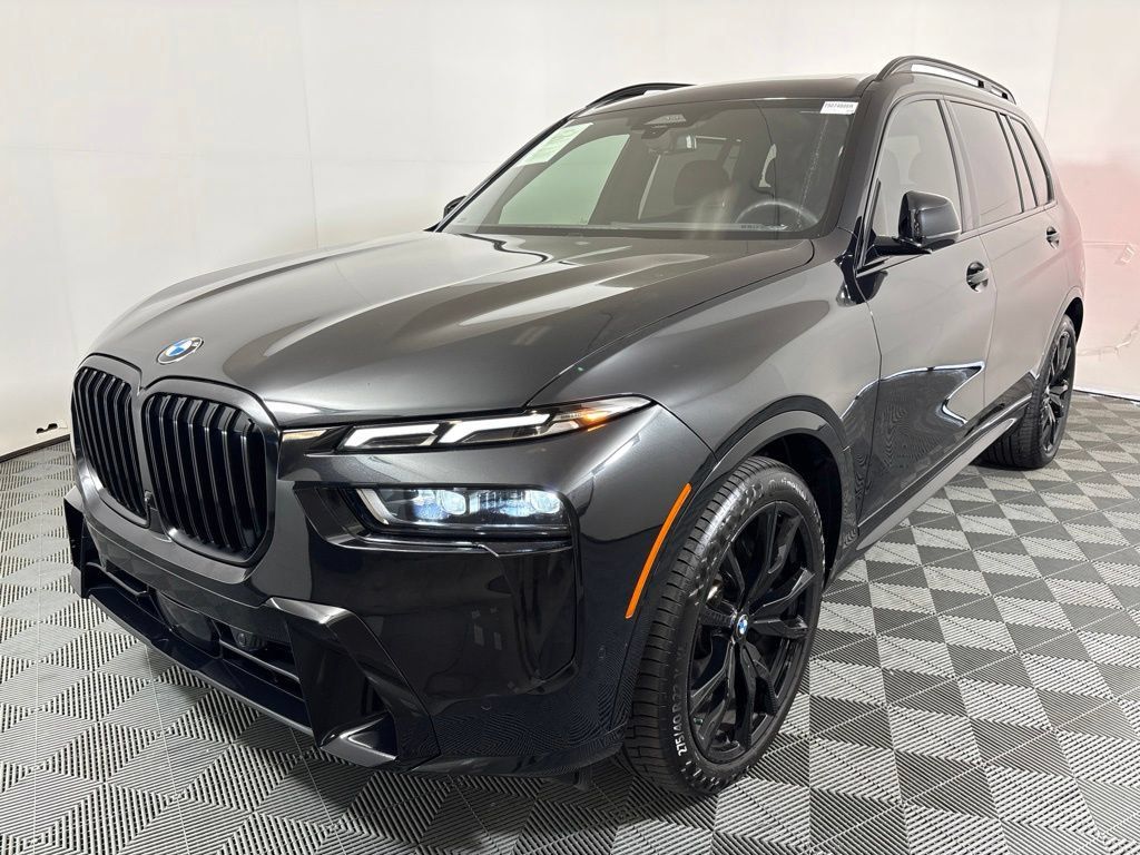 Certified 2026 BMW X7 xDrive40i AWD/4WD image 2