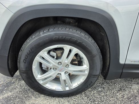 Used 2020 GMC Terrain SLE FWD image 12