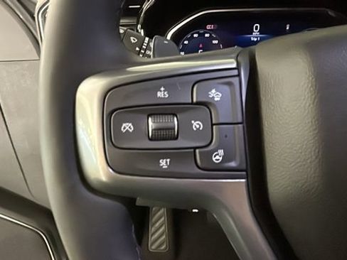 Used 2026 Chevrolet Silverado 1500 LT Trail Boss w/ LPO, Dark Essentials Package AWD/4WD image 15