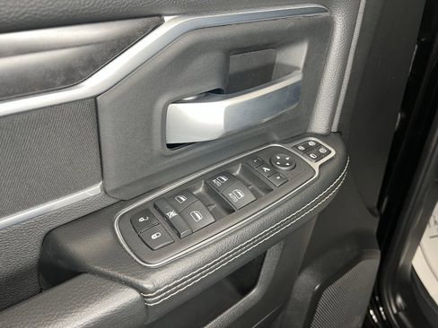 Used 2024 RAM 2500 Big Horn w/ Bed Utility Group image 15