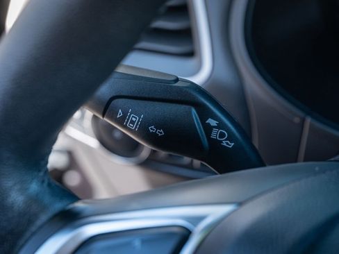 Used 2022 Ford Edge SEL w/ Convenience Package image 18