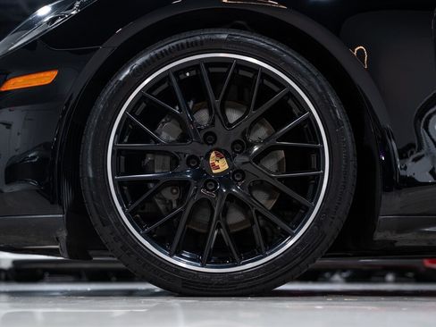 Used 2020 Porsche Panamera 4S AWD/4WD image 11