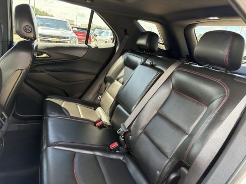 Used 2023 Chevrolet Equinox RS w/ RS Leather Package FWD image 6