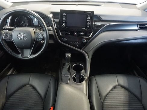 Used 2024 Toyota Camry SE FWD image 23