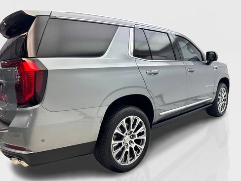 Used 2026 GMC Yukon Denali w/ Denali Reserve Package RWD image 13