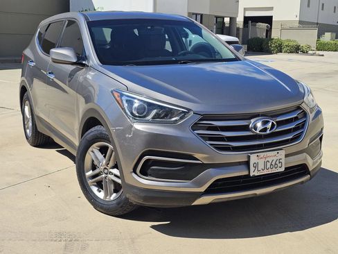 Used 2018 Hyundai Santa Fe Sport AWD/4WD image 3