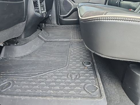 Certified 2022 RAM 1500 Laramie image 23