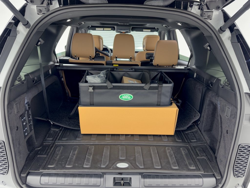 New 2026 Land Rover Discovery Dynamic SE AWD/4WD image 28