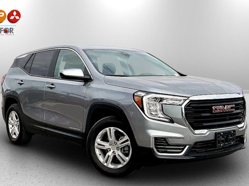 Used 2025 GMC Terrain Elevation image 11