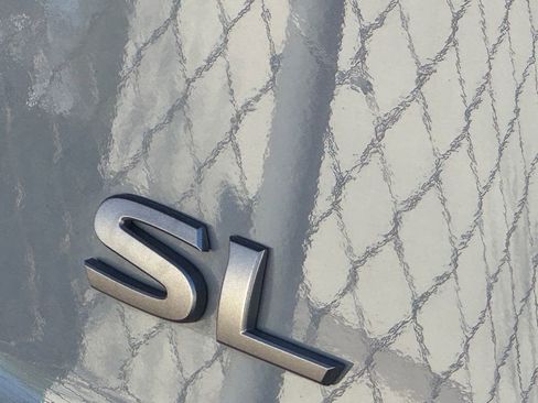 Used 2024 Nissan Rogue SL image 6