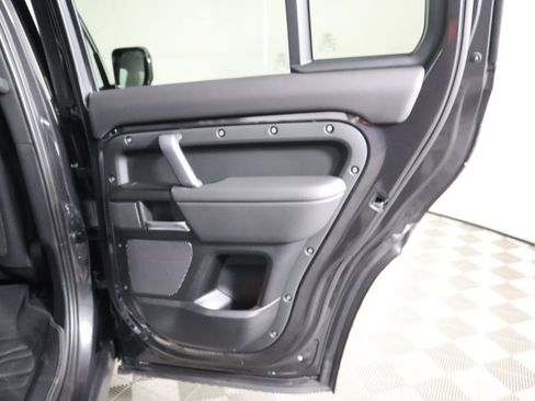 Used 2024 Land Rover Defender 110 Carpathian Edition image 27