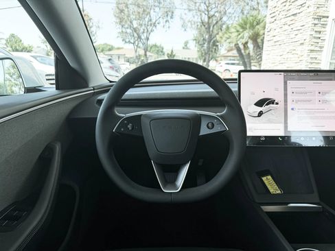 Used 2026 Tesla Model 3 RWD image 17