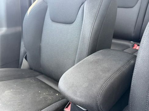 Used 2020 Jeep Renegade Sport w/ UConnect 7.0 Group FWD image 19