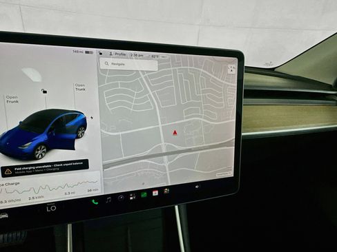Used 2021 Tesla Model Y Long Range AWD/4WD image 21