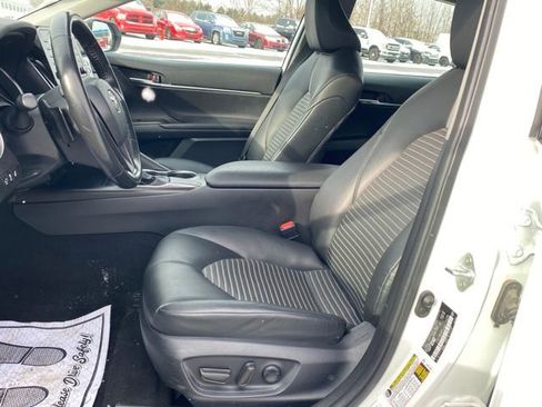 Used 2023 Toyota Camry SE image 15