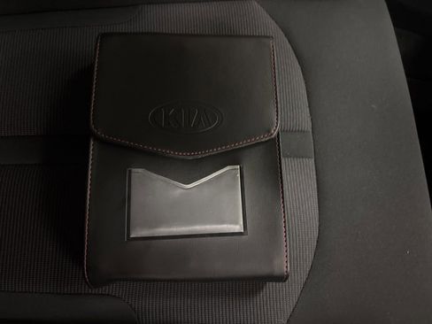 Used 2021 Kia K5 LX image 22