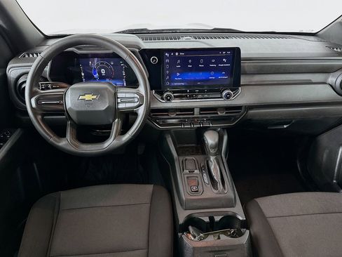 Used 2023 Chevrolet Colorado W/T image 22