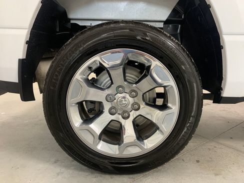 Used 2019 RAM 1500 Big Horn AWD/4WD image 24
